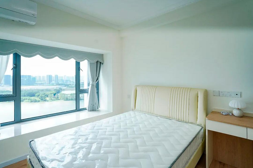 誰說極簡=冷冰冰?這個家把溫暖和高級感玩明白了